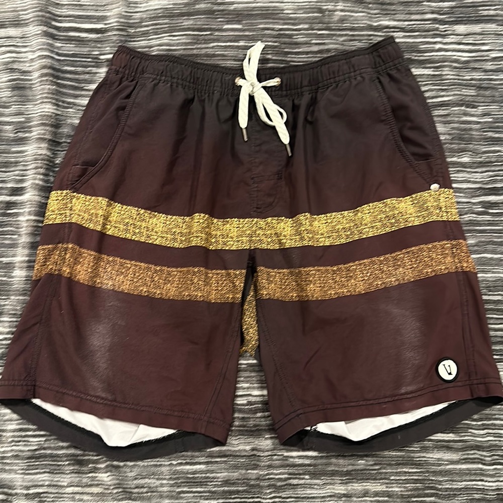 Vuori Kore Shorts (large)